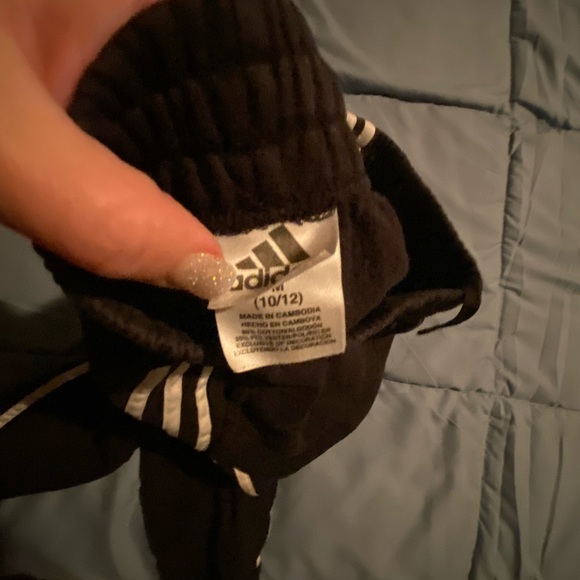 Adidas boys sweatpant - Picture 4 of 5